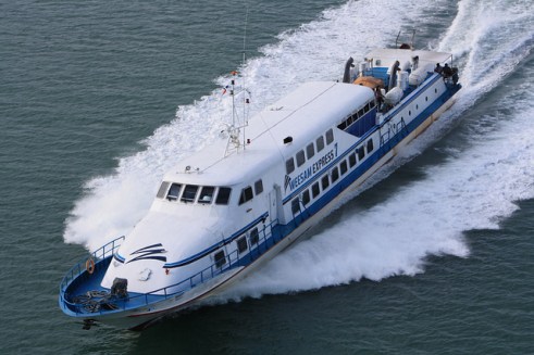 5852889913_b49ff926cb_z-1